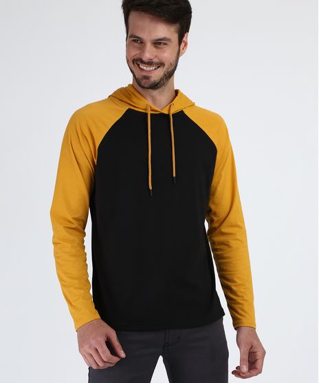 Camiseta-Masculina-com-Capuz-e-Manga-Raglan-Preto-9953398-Preto_1