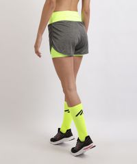 Short-Feminino-Esporte-Ace-Running-com-Bolso-e-Bermuda-Interna-Cinza-9959642-Cinza_2