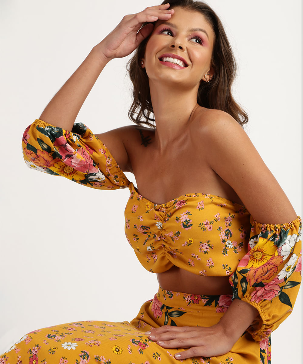 Top Cropped Feminino Estampado Floral Ombro a Ombro Manga Curta Amarelo