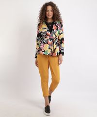 Capa-Feminina-Estampa-Floral-com-Faixa-Preta-9821998-Preto_3