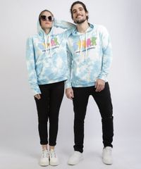 Blusao-de-Moletom-Unissex-Ursinhos-Carinhosos-Estampado-Tie-Dye-com-Bolso-e-Capuz-Azul-Claro-9956329-Azul_Claro_1 Blusao-de-Moletom-Unissex-Ursinhos-Carinhosos-Estampado-Tie-Dye-com-Bolso-e-Capuz-Azul-Claro-9956329-Azul_Claro_1