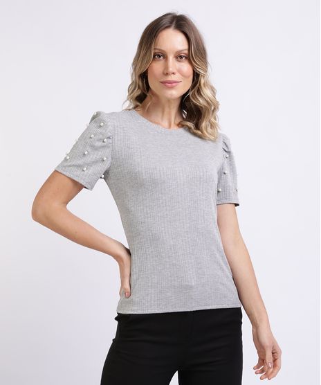 Blusa-Feminina-Canelada-Manga-Curta-com-Perolas-Decote-Redondo-Cinza-Mescla-9943239-Cinza_Mescla_1