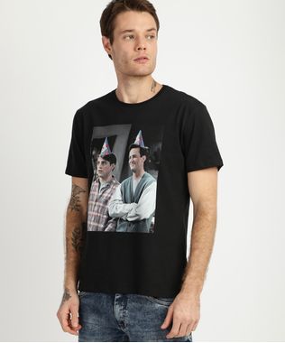 Camiseta-Masculina-Friends-Manga-Curta-Preta-9959843-Preto_1