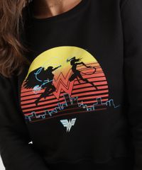 Blusao-de-Moletom-Feminino-Mulher-Maravilha-Decote-Redondo-Preto-9946043-Preto_2