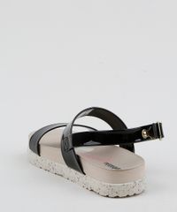 Sandalia-Infantil-Molekinha-Flatform-com-Tiras-em-Verniz-Preta-9962895-Preto_4