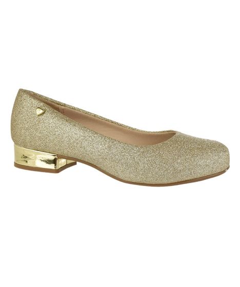 sapato dourado com glitter