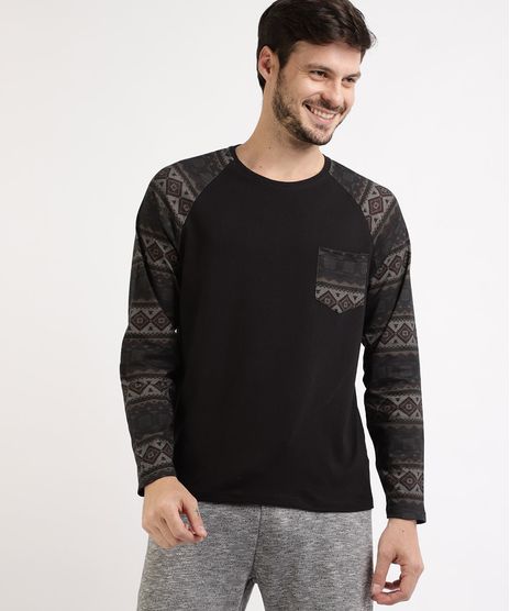 Camiseta-Masculina-Manga-Longa-Raglan-Estampada-Etnica-Gola-Careca-com-Bolso-Preta-9959720-Preto_1
