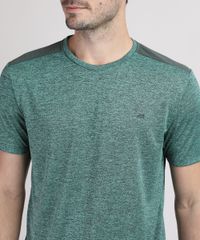 Camiseta Esportiva Masculina com Recorte Verde