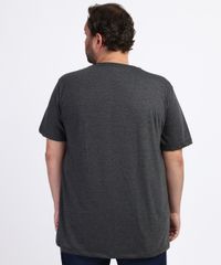Camiseta-Masculina-Plus-Size-Caveira-Manga-Curta-Gola-Careca-Cinza-Mescla-Escuro-9955027-Cinza_Mescla_Escuro_4