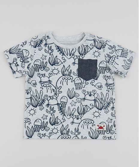Camiseta-Infantil-Estampado-de-Fundo-do-Mar-com-Bolso-Manga-Curta-Gola-Careca-Cinza-Mescla-Claro-9954961-Cinza_Mescla_Claro_1