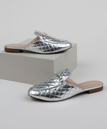 Mule-Feminino-Matelasse-Via-Uno-Bico-Redondo-com-Fivela-Prateado-9961693-Prateado_1 Mule-Feminino-Matelasse-Via-Uno-Bico-Redondo-com-Fivela-Prateado-9961693-Prateado_1