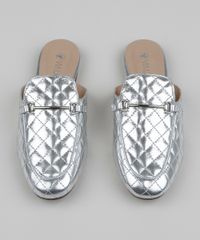 Mule-Feminino-Matelasse-Via-Uno-Bico-Redondo-com-Fivela-Prateado-9961693-Prateado_5