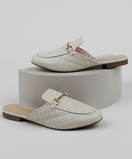 Mule-Feminino-Matelasse-Via-Uno-Bico-Redondo-com-Fivela-Bege-9961696-Bege_1 Mule-Feminino-Matelasse-Via-Uno-Bico-Redondo-com-Fivela-Bege-9961696-Bege_1