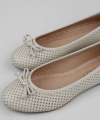 Sapatilha-Feminina-Via-Uno-Bico-Redondo-com-Laco-Off-White-9948111-Off_White_3 Sapatilha-Feminina-Via-Uno-Bico-Redondo-com-Laco-Off-White-9948111-Off_White_3