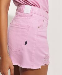 Short-Feminino-Pantone-de-Sarja-Destroyed-Cintura-Alta-com-Bolso-Barra-Desfiada-Rosa-9958711-Rosa_5