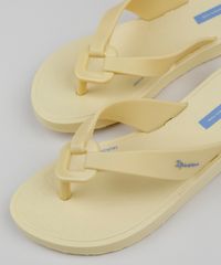 Chinelo-Infantil-Ipanema-Nexo-com-Aviamento-Acrilico-Amarelo-9961781-Amarelo_6