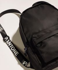 Mochila-Feminina-Pantone-com-Bolsos-Preta-9945762-Preto_2