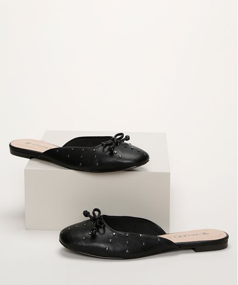 Mule-Feminino-Via-Uno-Bico-Redondo-com-Tachas-e-Laco-Preto-9963672-Preto_1