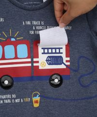 Camiseta-Infantil-com-Estampa-Interativa-de-Carro-de-Bombeiro-Manga-Curta-Azul-Marinho-9955058-Azul_Marinho_4