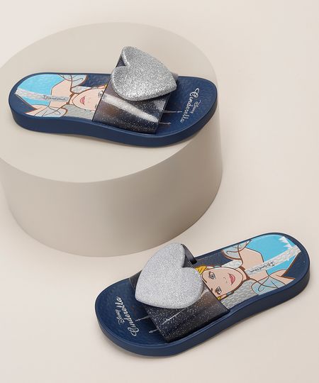 Chinelo-Infantil-Ipanema-Slide-Princesas-Cinderela-com-Coracao-e-Glitter-Azul-Marinho-9963786-Azul_Marinho_1
