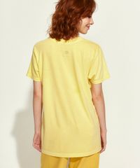 T-Shirt-Feminina-Mindset-Obvious-Signos-Aquario-Manga-Curta-Decote-Redondo-Amarela-9969066-Amarelo_2