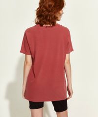 T-Shirt-Feminina-Mindset-Obvious-Signos-Capricornio-Manga-Curta-Decote-Redondo-Vinho-9969102-Vinho_2
