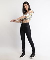 Blusa-Feminina-Cropped-Estampada-Tropical-com-Amarracao-Manga-Bufante-Decote-Princesa-Off-White-9957496-Off_White_3