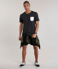 Camiseta-com-Bolso-Estampado-Floral-Preta-8692562-Preto_3