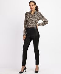 Camisa-Feminina-Estampada-Animal-Print-Onca-com-Bolsos-Manga-Longa-Bege-9927561-Bege_3