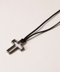 Colar-Masculino-Cordao-com-Cruz-Preto-9971110-Preto_3