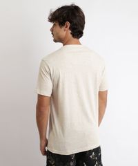 Camiseta-Masculina-com-Bolso-Estampado-de-Folhagens-Manga-Curta-Gola-Careca-Off-White-9959154-Off_White_2