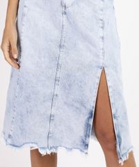 Saia-Jeans-Feminina-Midi-Marmorizada-com-Fenda-e-Barra-Desfiada-Azul-Claro-9964768-Azul_Claro_4