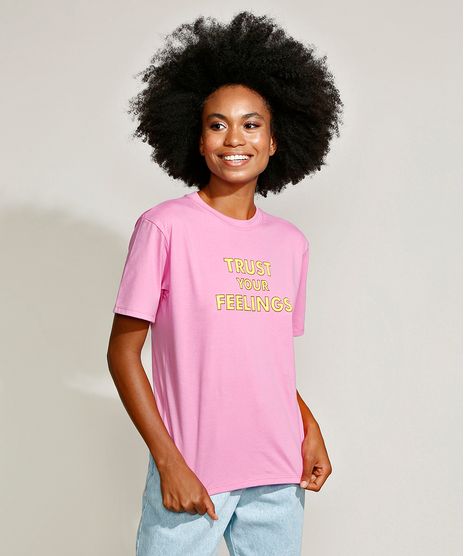 T-Shirt-Feminina-Mindset--Trust-Your-Feelings--Manga-Curta-Decote-Redondo-Rosa-9969399-Rosa_1