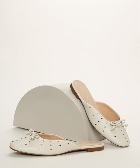 Mule-Feminino-Via-Uno-com-Tachas-e-Laco-Bege-Claro-9963676-Bege_Claro_1