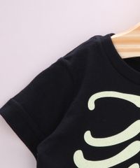 Camiseta-Infantil-Halloween-Esqueleto-Brilha-no-Escuro-Manga-Curta-Preta-9963013-Preto_4
