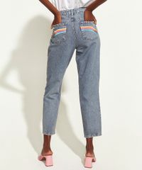 Calca-Jeans-Feminina-Triya-Mom-Cintura-Super-Alta-Destroyed-com-Bordado-de-Arco-Iris-Azul-Medio-9965083-Azul_Medio_2