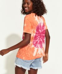 Blusa-Feminina-de-Banda-Triya-Rolling-Stones-Estampada-Tie-Dye-Manga-Curta-Decote-Redondo-Laranja-9965092-Laranja_4