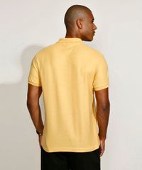 Polo-Masculina-Basica-em-Piquet-com-Bolso-Manga-Curta-Mostarda-9964970-Mostarda_2
