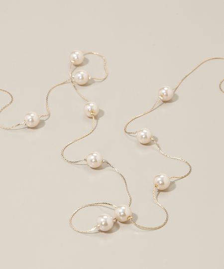 Colar-Feminino-Alongado-com-Perolas-Dourado-9943796-Dourado_1 Colar-Feminino-Alongado-com-Perolas-Dourado-9943796-Dourado_1
