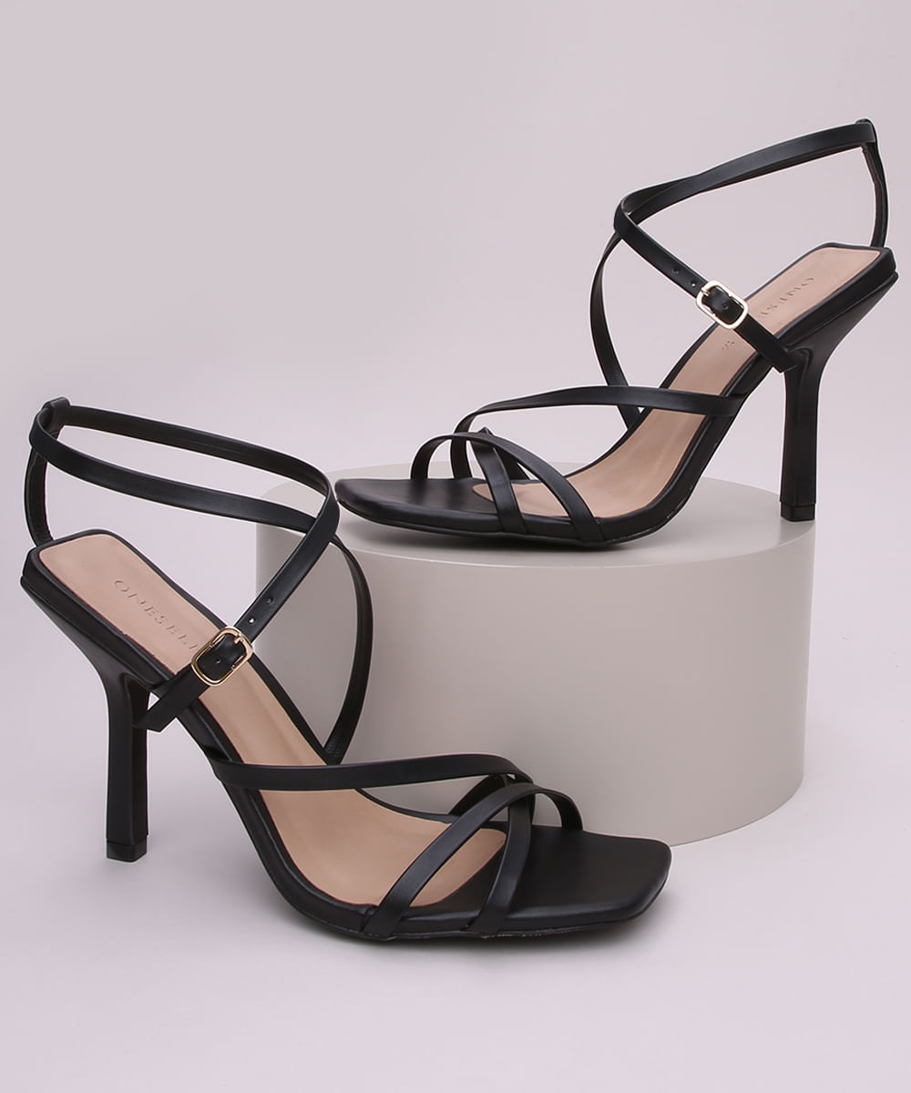 sandalia tira fina salto alto