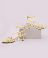 Sandalia-Feminina-Oneself-Salto-Medio-Taca-com-Tira-Longa-Amarela-9965106-Amarelo_1