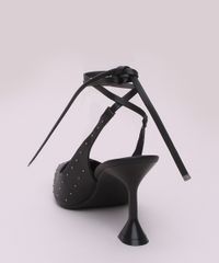 Scarpim-Feminino-Oneself-Salto-Medio-Taca-Bico-Fino-com-Tachas-e-Tira-para-Amarrar-Preto-9965613-Preto_4