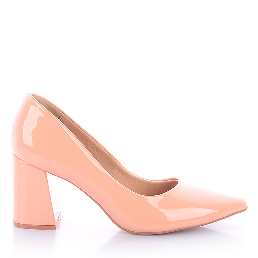 scarpin laranja verniz