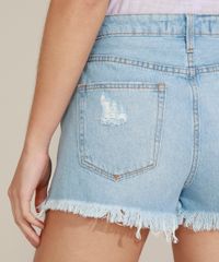 Short-Jeans-Feminino-Boyfriend-Cintura-Media-Destroyed-com-Lenco-Barra-Desfiada-Azul-Claro-9963992-Azul_Claro_6