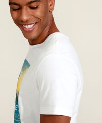 Camiseta-Masculina--There-Is-No-Planet-B--Manga-Curta-Gola-Careca-com-Certificacao-C2C™-Branca-9954422-Branco_5