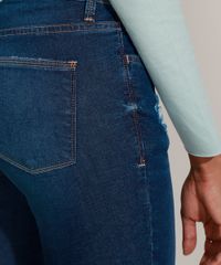 Calca-Jeans-Feminina-Cigarrete-Cintura-Alta-com-Rasgos-e-Certificacao-C2C™-Azul-Escuro-9956801-Azul_Escuro_5
