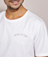 Camiseta-Masculina--Native-Culture--com-Passaro-Bordado-Manga-Curta-Gola-Careca-Branca-9960798-Branco_4