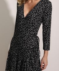 Vestido-Feminino-Curto-Estampado-Floral-com-Transpasse-e-Babado-Manga-3-4-Decote-V-Preto-9961291-Preto_4