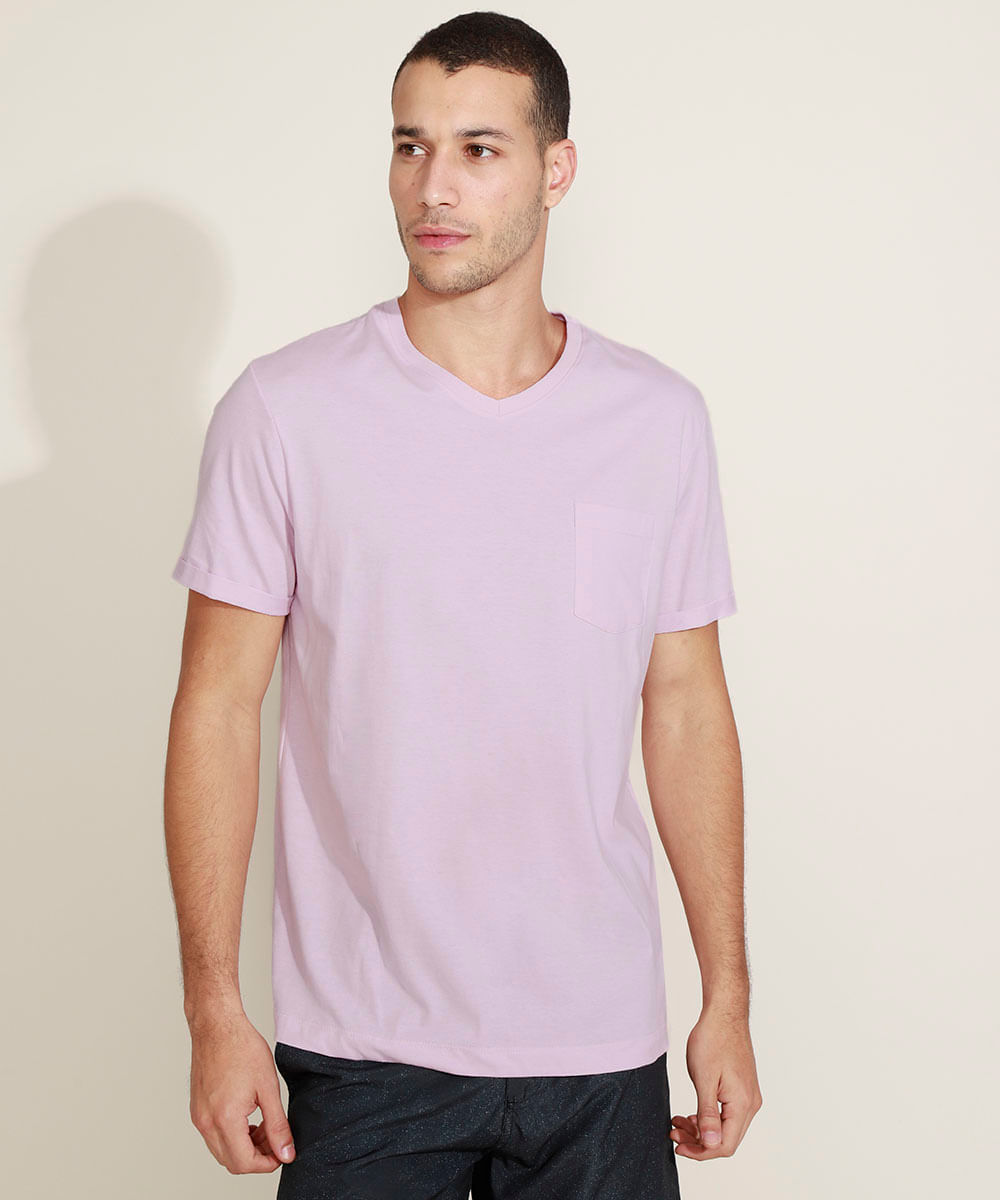 Camiseta Masculina Básica com Bolso Gola Careca Gola V Rosa Claro