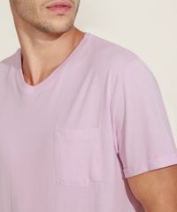 Camiseta-Masculina-Basica-com-Bolso-Gola-Careca-Gola-V-Rosa-Claro-9964946-Rosa_Claro_4 Camiseta-Masculina-Basica-com-Bolso-Gola-Careca-Gola-V-Rosa-Claro-9964946-Rosa_Claro_4
